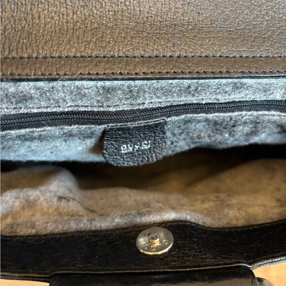 Authentic Gucci leather tote - Picture 8 of 10